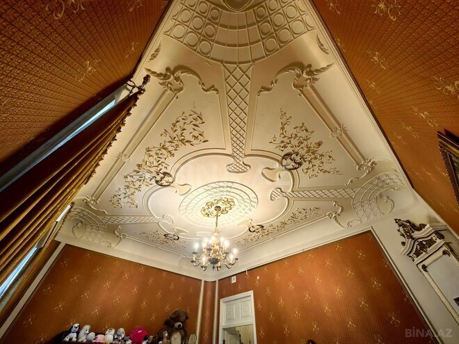 Satılır 6 otaqlı köhnə tikili 345 m², Sahil m., photo 13 from 30