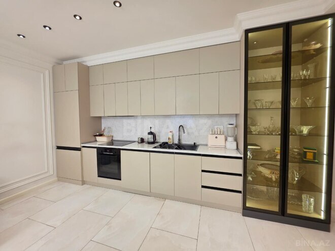 Satılır 3 otaqlı yeni tikili 106 m², 8 Noyabr m., photo 11 from 14