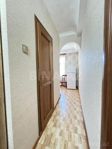 Сдаётся 1-комн. вторичка 35 м², м. Нефтчиляр, photo 10 from 19