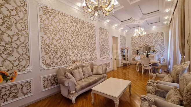 Продаётся 3-комн. вторичка 110 м², м. Сахил, photo 1 from 23