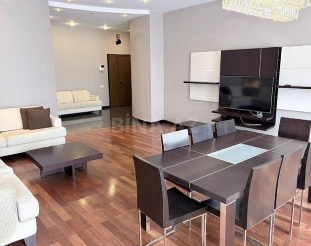 İcarəyə verilir 4 otaqlı yeni tikili 165 m², Sahil m., photo 1 from 16