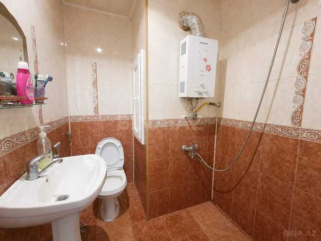 Продаётся 2-комн. вторичка 60 м², м. Нефтчиляр, photo 8 from 12