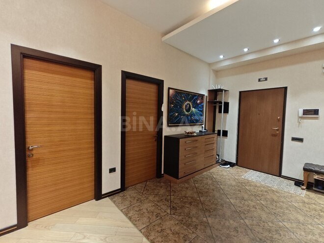 Satılır 4 otaqlı yeni tikili 200 m², 28 May m., photo 17 from 19