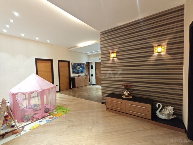 Satılır 4 otaqlı yeni tikili 200 m², 28 May m., photo 16 from 19