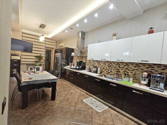 Satılır 4 otaqlı yeni tikili 200 m², 28 May m., photo 12 from 19