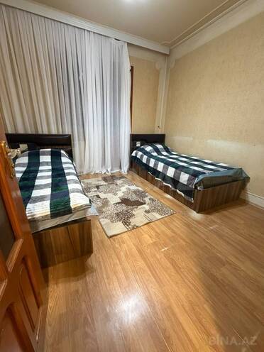 İcarəyə verilir 3 otaqlı köhnə tikili 70 m², Yasamal r., photo 6 from 8