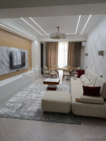 Продается 4-комн. новостройка 185 м², м. Нариман Нариманов, photo 1 from 15