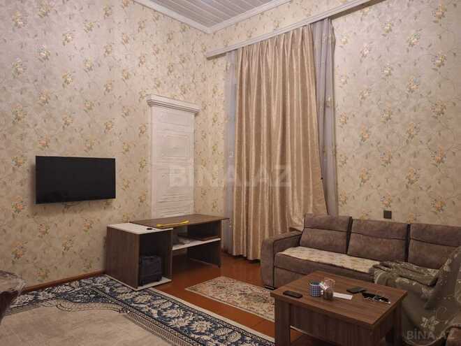 Продаётся 2-комн. вторичка 62 м², Насиминский  р., photo 4 from 11