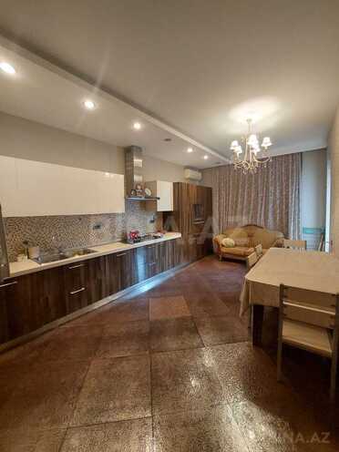 Сдаётся 2-комн. новостройка 125 м², м. 28 мая, photo 1 from 13