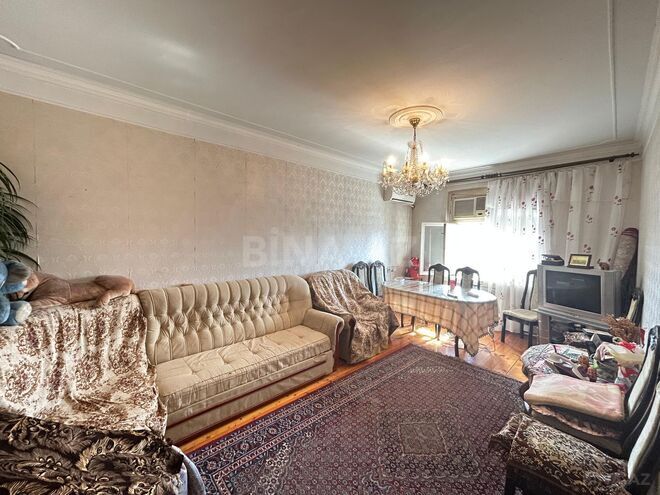 Satılır 3 otaqlı köhnə tikili 60 m², Neftçilər m., photo 1 from 16