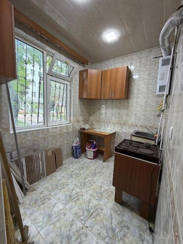 Satılır 2 otaqlı köhnə tikili 55 m², Memar Əcəmi m., photo 8 from 13