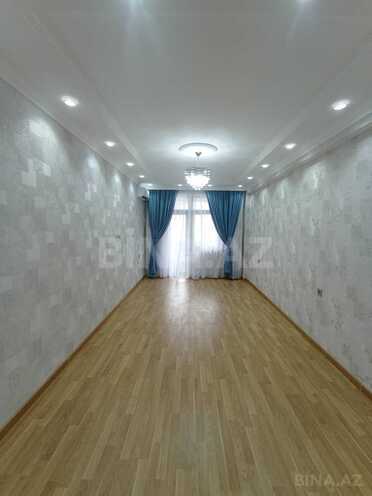 Сдаётся 2-комн. новостройка 75 м², м. Нефтчиляр, photo 1 from 12