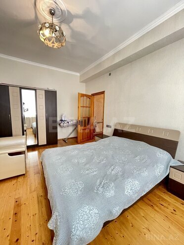 Сдаётся 3-комн. новостройка 120 м², м. Насими, photo 15 from 26