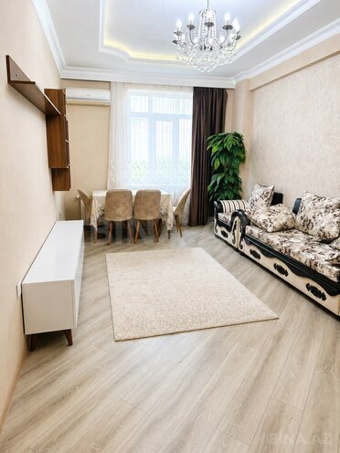 İcarəyə verilir 2 otaqlı yeni tikili 60 m², 28 May m., photo 1 from 9
