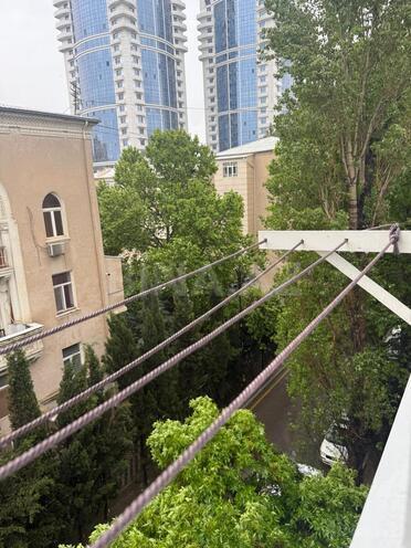 Продается 1-комн. вторичка 30 м², Насиминский  р., photo 7 from 16