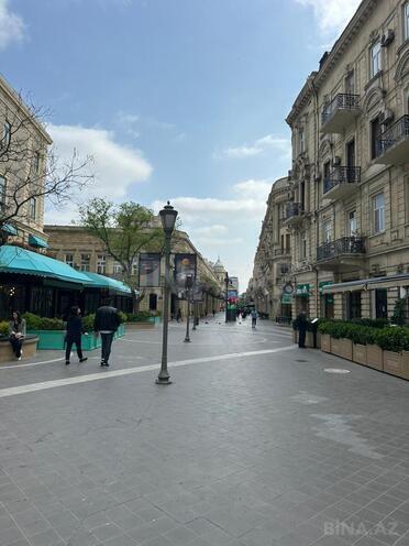 Сдаётся 2-комн. вторичка 55 м², м. Сахил, photo 1 from 13