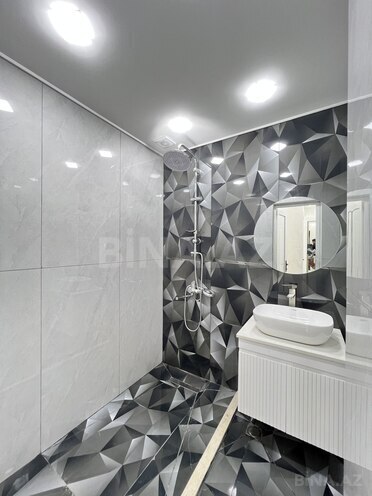 Satılır 2 otaqlı köhnə tikili 65 m², Həzi Aslanov m., photo 13 from 15