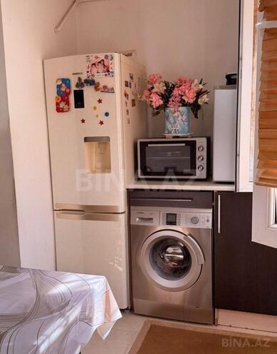 Продаётся 2-комн. вторичка 45 м², Ясамальский р., photo 7 from 13