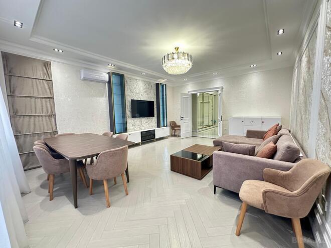 Продаётся 2-комн. новостройка 108 м², м. Шах Исмаил Хатаи, photo 1 from 12