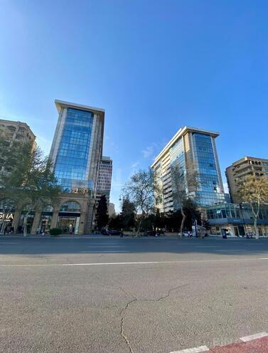 İcarəyə verilir 3 otaqlı köhnə tikili 100 m², 28 May m., photo 1 from 18