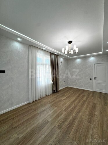 Продаётся 2-комн. вторичка 65 м², м. Ази Асланов, photo 1 from 11
