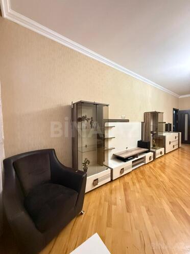 İcarəyə verilir 3 otaqlı yeni tikili 135 m², Qara Qarayev m., photo 10 from 24