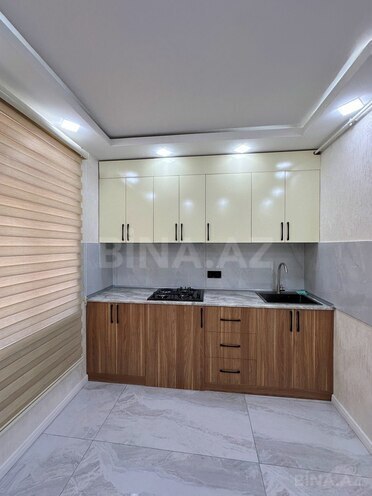 Продаётся 2-комн. вторичка 65 м², м. Ази Асланов, photo 3 from 16