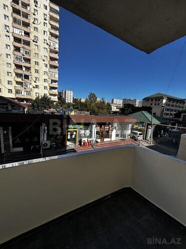 Продаётся 2-комн. вторичка 65 м², м. Ази Асланов, photo 15 from 16