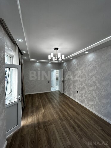 Продаётся 2-комн. вторичка 65 м², м. Ази Асланов, photo 1 from 16