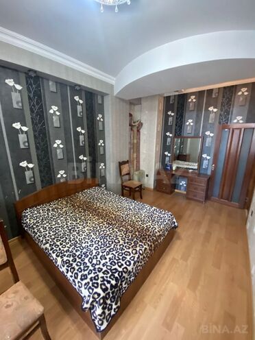 Сдаётся 3-комн. новостройка 110 м², м. Низами, photo 5 from 17