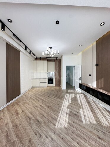 Продаётся 2-комн. новостройка 70 м², м. Кара Караев, photo 3 from 14