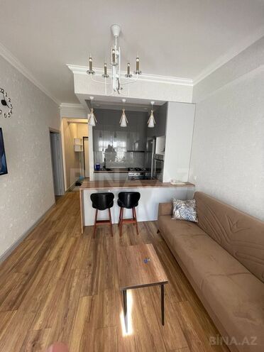 Сдается 2-комн. новостройка 60 м², м. 28 мая, photo 1 from 16