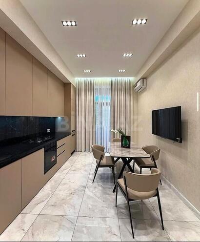 İcarəyə verilir 2 otaqlı yeni tikili 80 m², 28 May m., photo 4 from 11