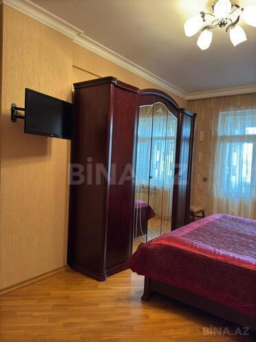 Satılır 8 otaqlı həyət evi/bağ evi 400 m², Pirşağı q., photo 10 from 24