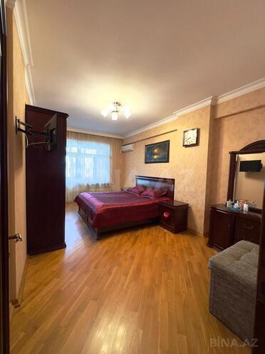 Satılır 8 otaqlı həyət evi/bağ evi 400 m², Pirşağı q., photo 14 from 24