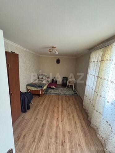 Продаётся 4-комн. вторичка 105 м², м. Нефтчиляр, photo 6 from 12