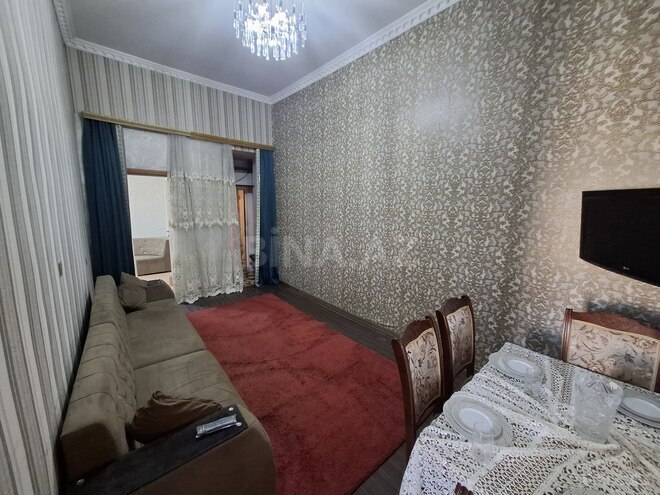 Satılır 3 otaqlı köhnə tikili 65 m², 20-ci sahə q., photo 3 from 14
