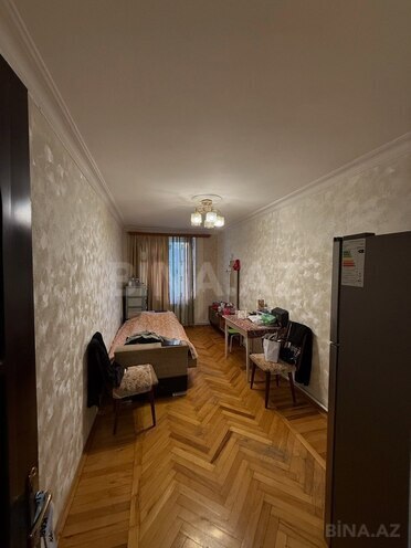 Satılır 3 otaqlı köhnə tikili 75 m², Elmlər Akademiyası m., photo 5 from 11