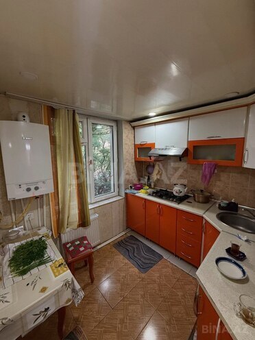 Satılır 3 otaqlı köhnə tikili 75 m², Elmlər Akademiyası m., photo 1 from 11