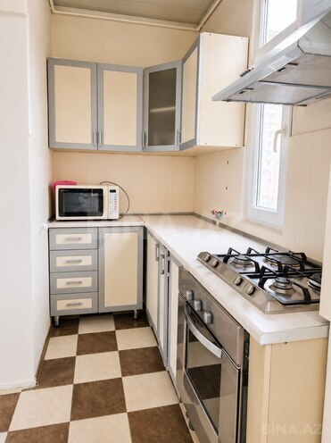 İcarəyə verilir 3 otaqlı köhnə tikili 85 m², Nizami m., photo 7 from 11