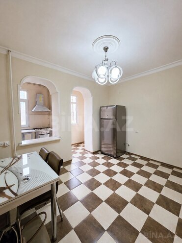 İcarəyə verilir 3 otaqlı köhnə tikili 85 m², Nizami m., photo 10 from 11