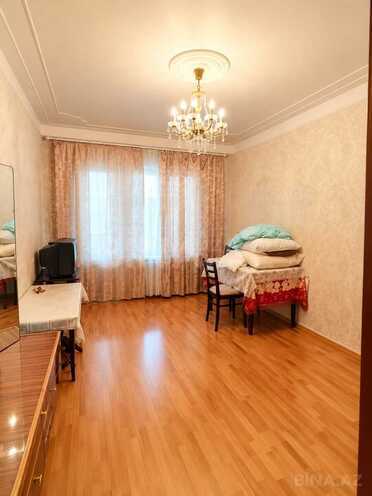 Продаётся 3-комн. вторичка 85 м², м. Насими, photo 7 from 11