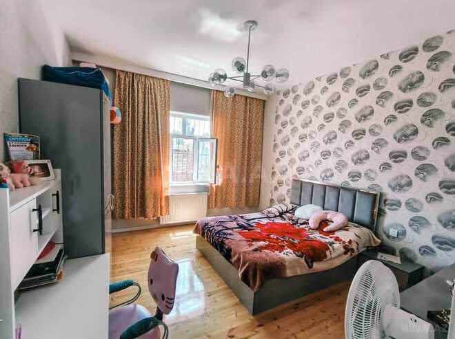 Satılır 4 otaqlı həyət evi/bağ evi 130 m², Saray q., photo 4 from 12