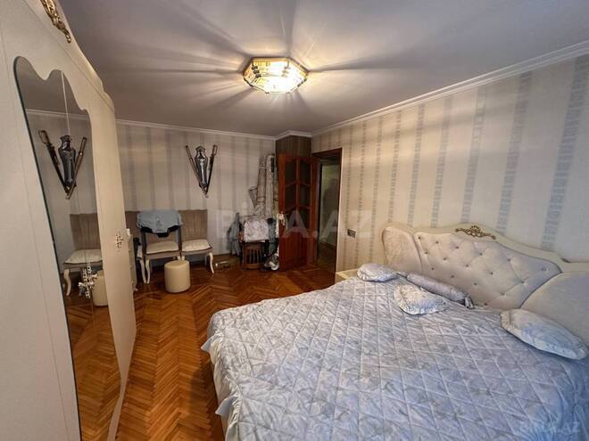 Satılır 3 otaqlı köhnə tikili 60 m², Yasamal q., photo 10 from 17