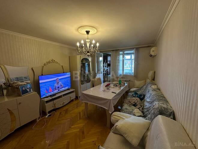 Satılır 3 otaqlı köhnə tikili 60 m², Yasamal q., photo 3 from 17