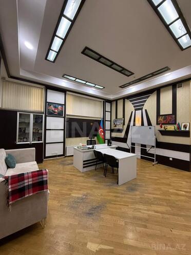 Сдаётся 6-комн. офис 220 м², м. Иншаатчылар, photo 3 from 22