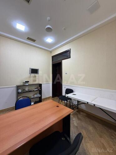 Сдаётся 6-комн. офис 220 м², м. Иншаатчылар, photo 13 from 22
