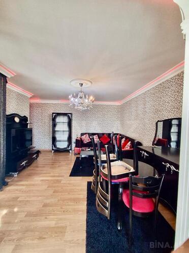 Продаётся 2-комн. вторичка 40 м², м. Кара Караев, photo 3 from 10
