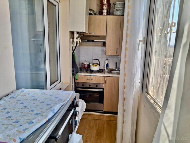 Продаётся 1-комн. вторичка 32 м², м. Кара Караев, photo 11 from 15