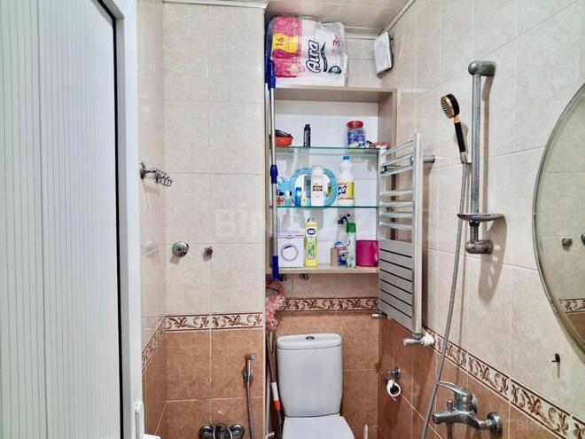 Продаётся 1-комн. вторичка 32 м², м. Кара Караев, photo 13 from 15